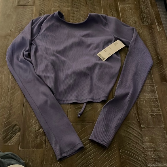 Urban Outfitters Tops - Urban Outfitter Cropped Long Sleeve